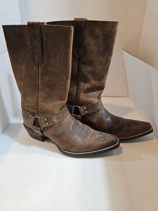 Ariat Shoes - Ariat Brown Leather Heeled Western Boots